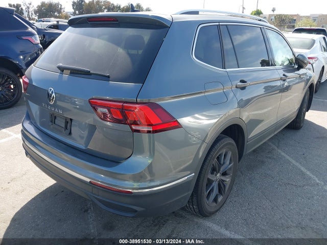 3VV3B7AX3NM071758 Volkswagen Tiguan 2.0t Se