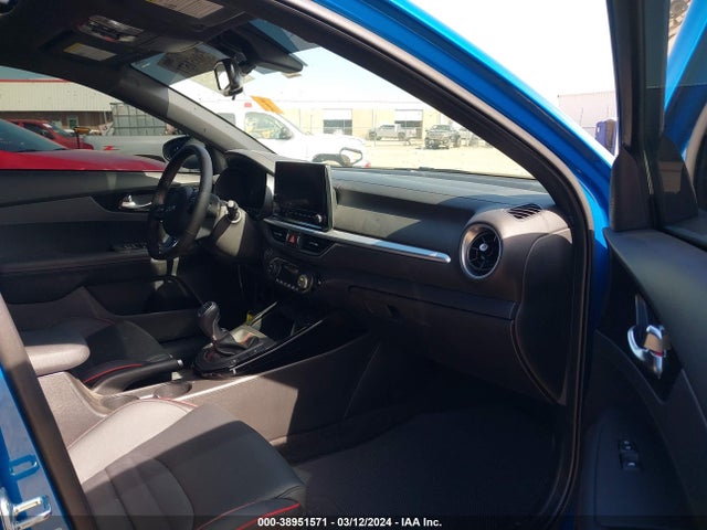 KIA Forte Gt Manual 2023 3KPF44AC6PE677103 Image 5