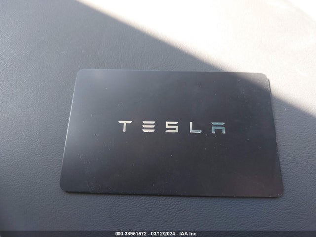 Tesla Model 3 Long Range Dual Motor All-wheel Drive 2022 5YJ3E1EB6NF358887 Image 11