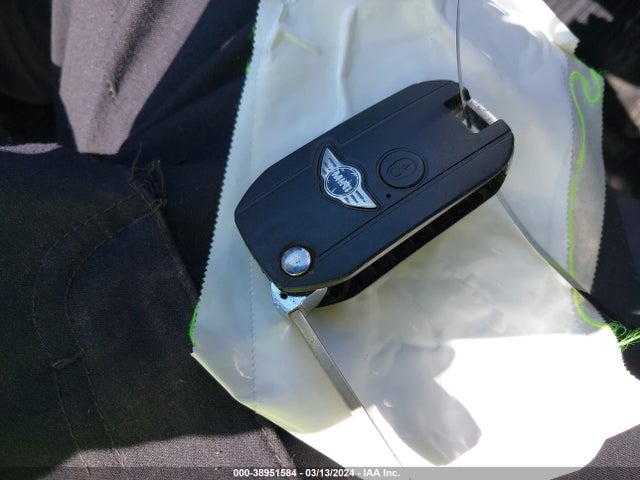 2003 MINI COOPER S WMWRE33453TD71392 Photo 10