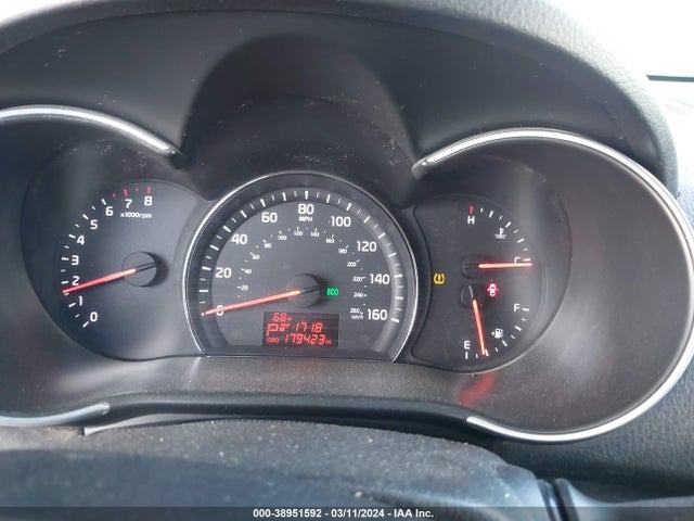 KIA SORENTO LX 2014 5XYKTCA67EG438701 Image 7