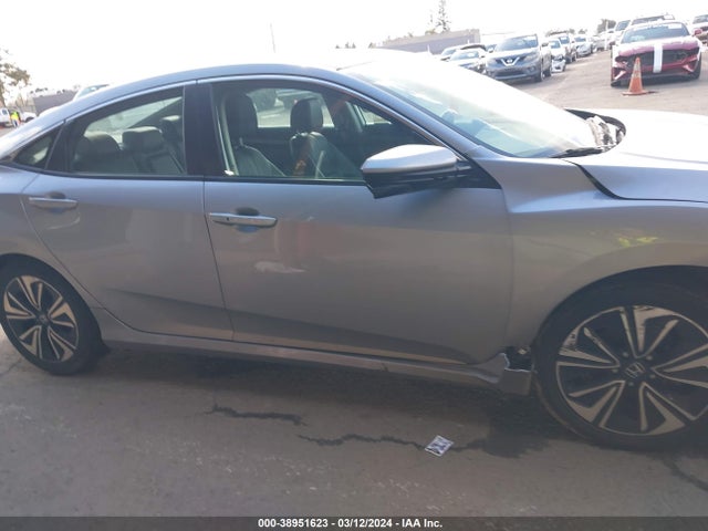 Honda Civic Ex-l 2018 19XFC1F74JE001625 Image 13
