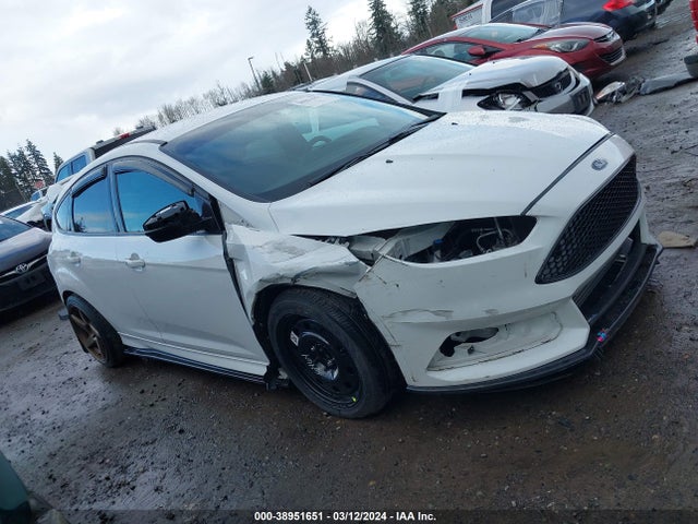Ford FOCUS ST 2018 1FADP3L97JL332225 Image 14