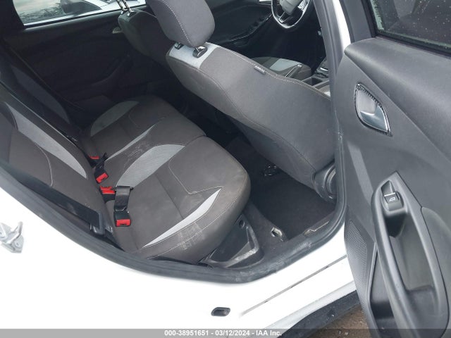 Ford FOCUS ST 2018 1FADP3L97JL332225 Image 8