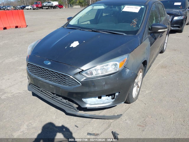 Ford FOCUS SE 2016 1FADP3F23GL256591 Image 6