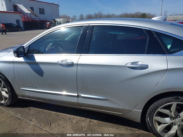 Chevrolet IMPALA 2LZ 2018 2G1125S36J9160645 Image 13