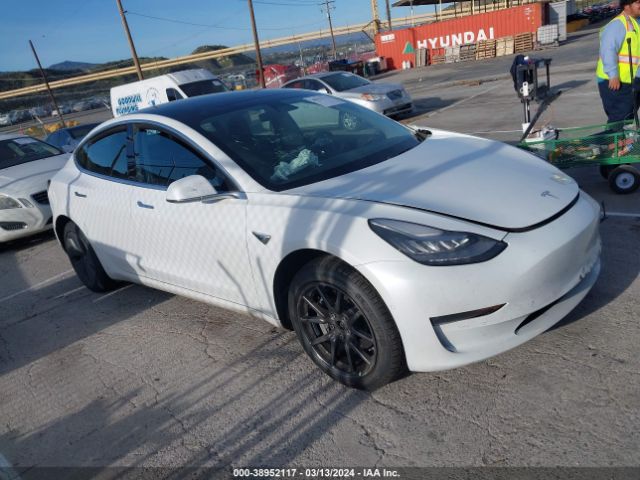 2019 Tesla Model 3 Long Range/performance მანქანა იყიდება აუქციონზე, vin: 5YJ3E1EB6KF436936, აუქციონის ნომერი: 38952117