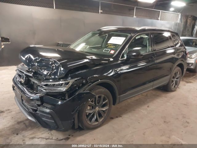 3VV2B7AX8NM022096 Volkswagen Tiguan 2.0t Se