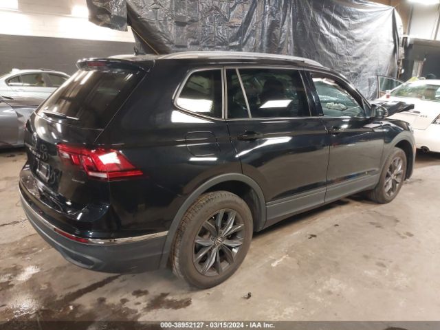 3VV2B7AX8NM022096 Volkswagen Tiguan 2.0t Se