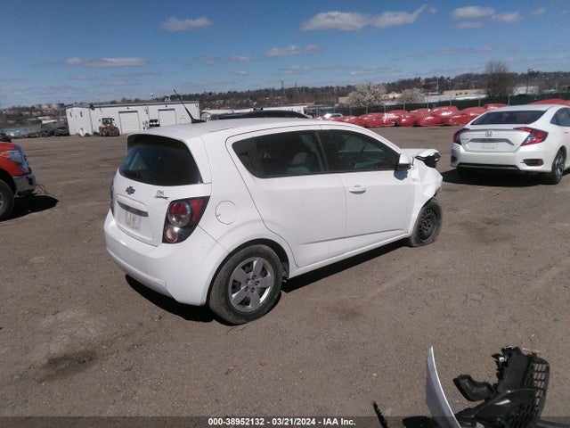Chevrolet Sonic Ls Auto 2014 1G1JA6SH0E4171766 Image 4