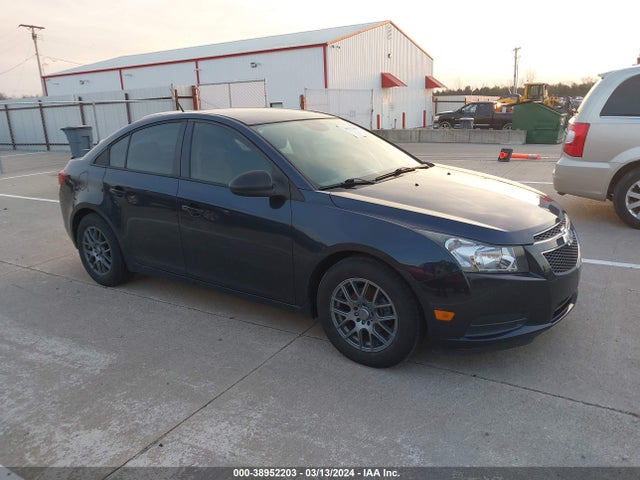 2014 CHEVROLET CRUZE LS MANUAL VIN: 1G1PB5SH1E7170481