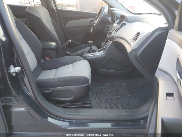 Chevrolet Cruze Ls Manual 2014 1G1PB5SH1E7170481 Image 5