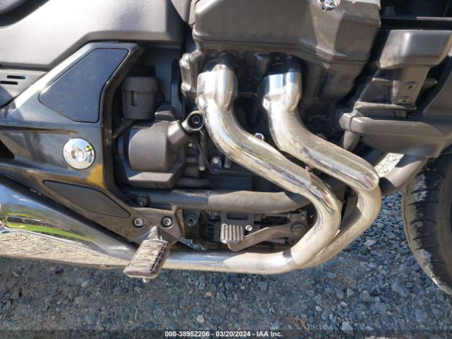 2014 HONDA CTX1300 JH2SC7455EK000870 Photo 7