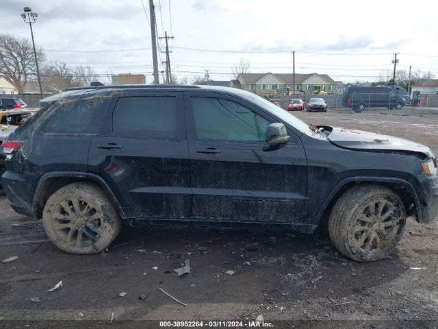 1C4RJFAG2MC781031 Jeep Grand Cherokee Laredo X 4x4