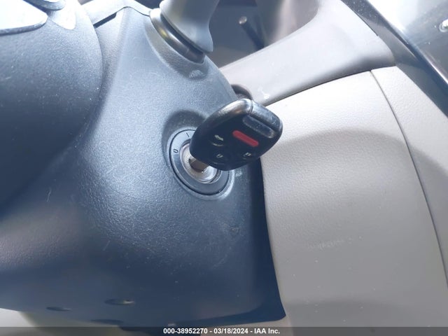 Продажа на аукционе авто 2013 Honda Civic Hybrid, vin: 19XFB4F20DE202189, номер лота: 38952270
