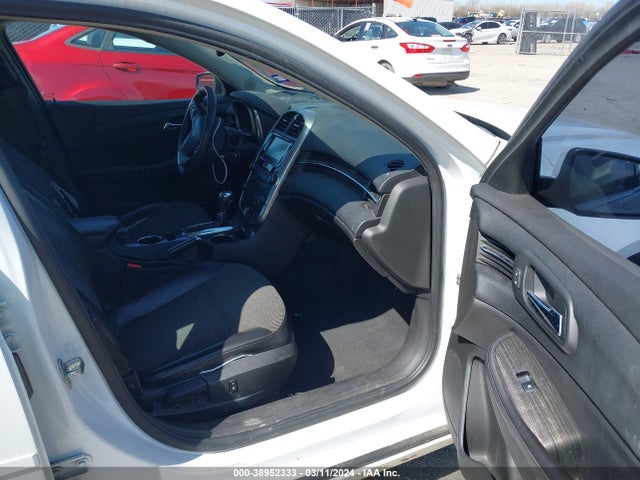 Chevrolet MALIBU 1LT 2015 1G11C5SL4FF158128 Image 5