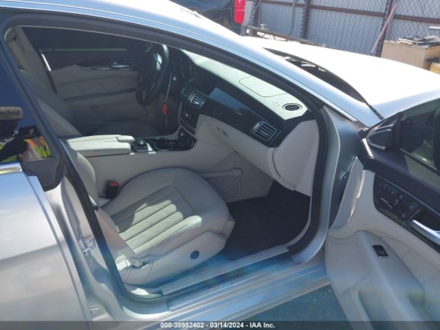 WDDLJ9BB9EA130685 Mercedes-Benz Cls 550 4matic