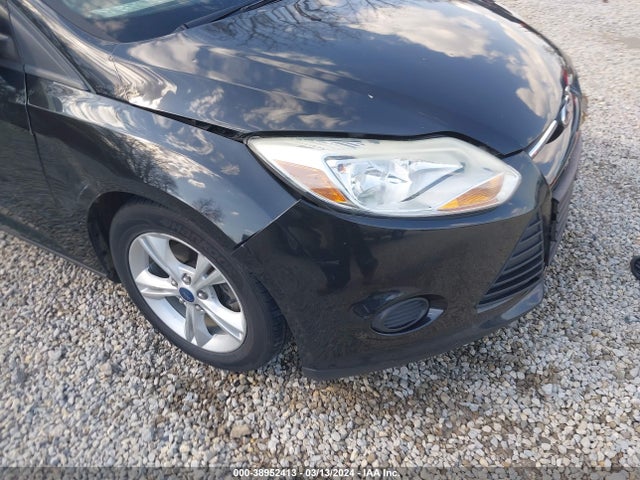 Ford FOCUS SE 2014 1FADP3K28EL404348 Image 20