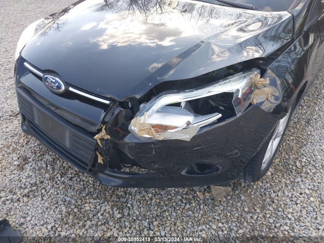 Ford FOCUS SE 2014 1FADP3K28EL404348 Image 6
