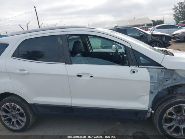 MAJ3P1VE0JC212423 Ford Ecosport Titanium