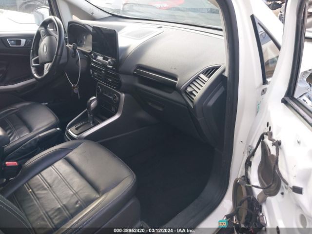 MAJ3P1VE0JC212423 Ford Ecosport Titanium