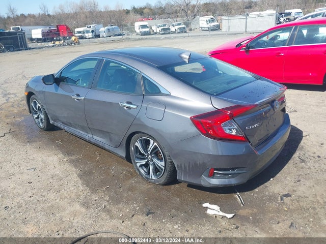 Honda Civic Touring 2016 19XFC1F95GE035924 Image 3