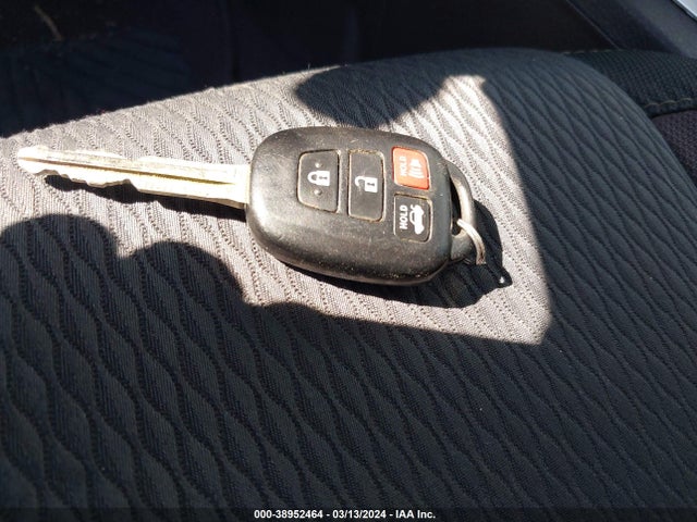 Toyota COROLLA LE 2019 5YFBURHE8KP878799 Image 11