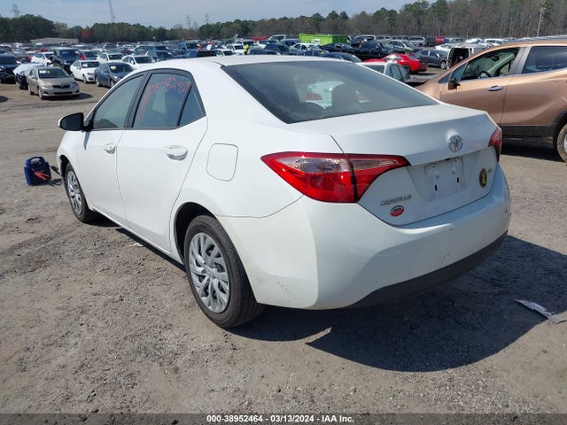 Toyota COROLLA LE 2019 5YFBURHE8KP878799 Image 3
