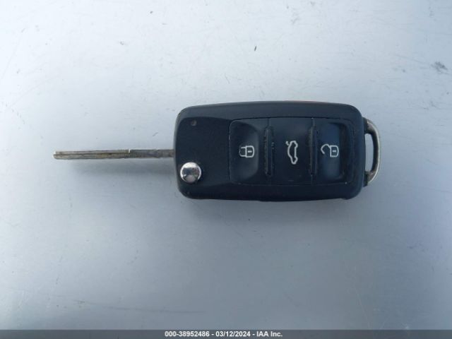 3VWD67AJXGM218483 Volkswagen Jetta 1.4t Se