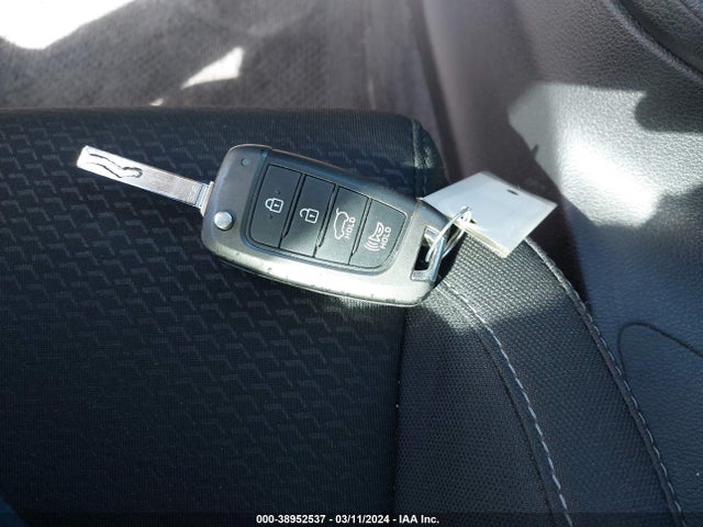 Hyundai ELANTRA GT 2019 KMHH35LE0KU097027 Image 11