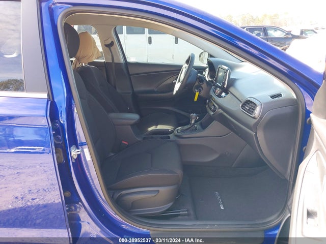 Hyundai ELANTRA GT 2019 KMHH35LE0KU097027 Image 5