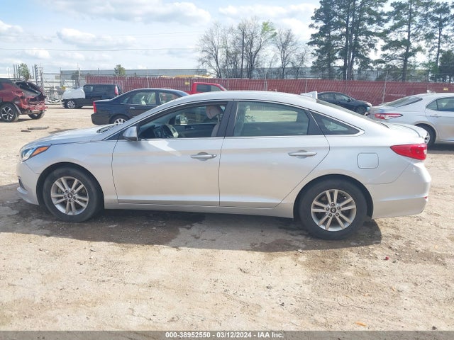 Hyundai Sonata 2017 5NPE24AF4HH568874 Image 14
