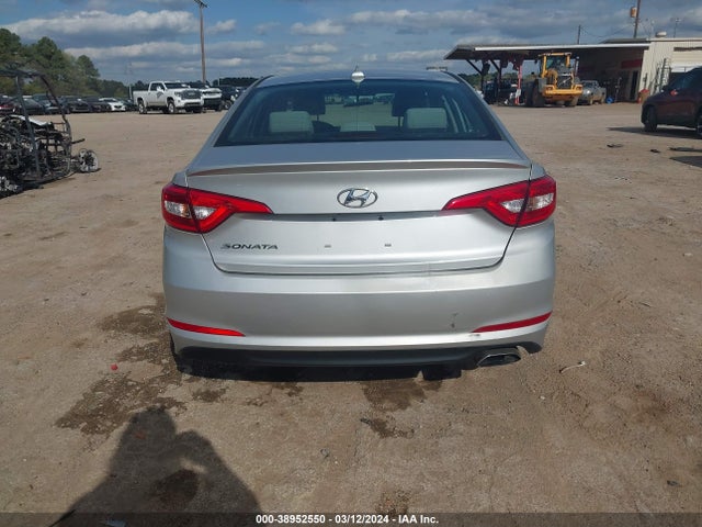 Hyundai Sonata 2017 5NPE24AF4HH568874 Image 16