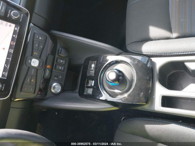 1N4AZ1CP2KC307363 Nissan LEAF SV