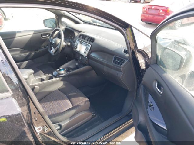 1N4AZ1CP2KC307363 Nissan LEAF SV