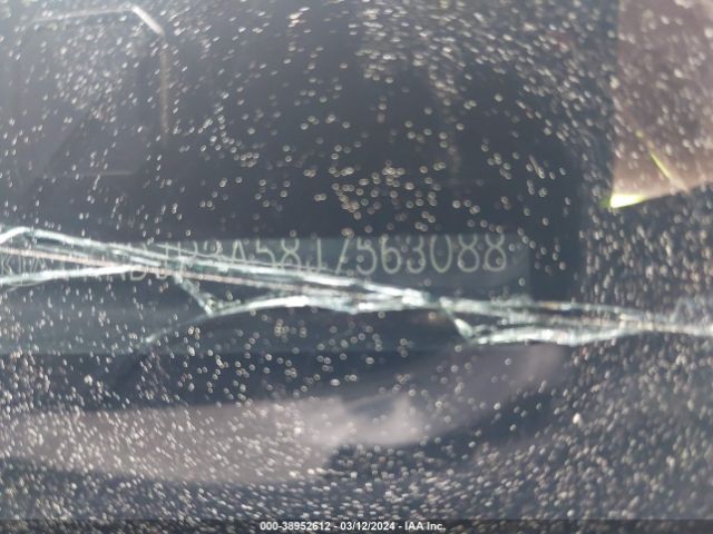 KNDJP3A58J7563088 KIA SOUL +