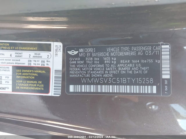 2011 MINI COOPER S WMWSV3C51BTY15258 Photo 8
