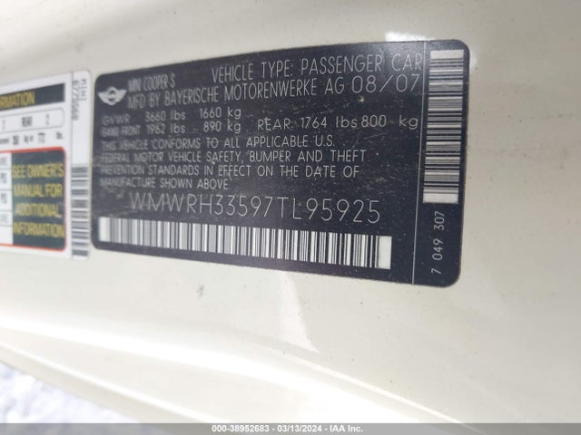 2007 MINI COOPER S WMWRH33597TL95925 Photo 8