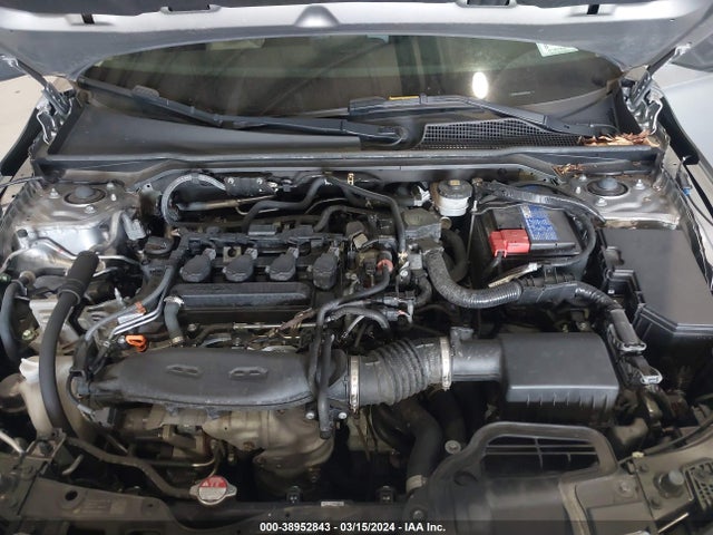 Honda Civic Touring 2022 2HGFE1F95NH303738 Image 10