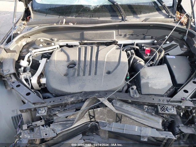YV4L12RV3P1379923 Volvo Xc60 B5 Core