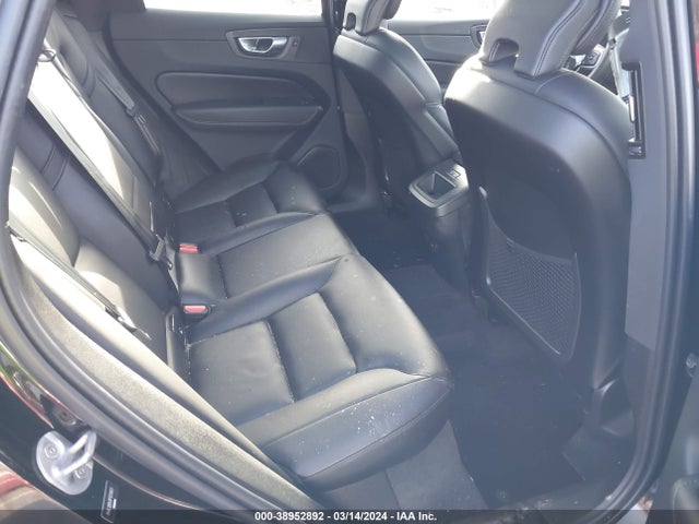 YV4L12RV3P1379923 Volvo Xc60 B5 Core