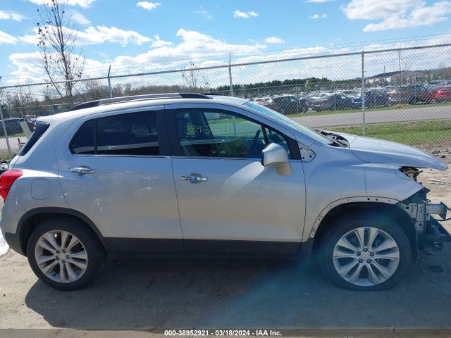 Chevrolet Trax Premier 2017 3GNCJRSB3HL197247 Image 13