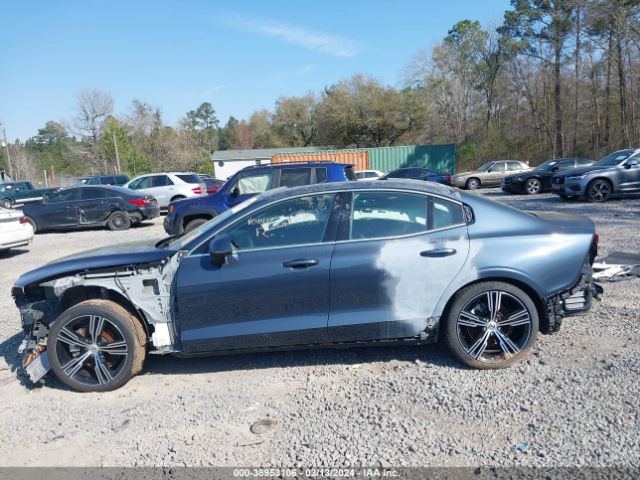 7JRL12TLXNG177408 Volvo S60 B5 Inscription