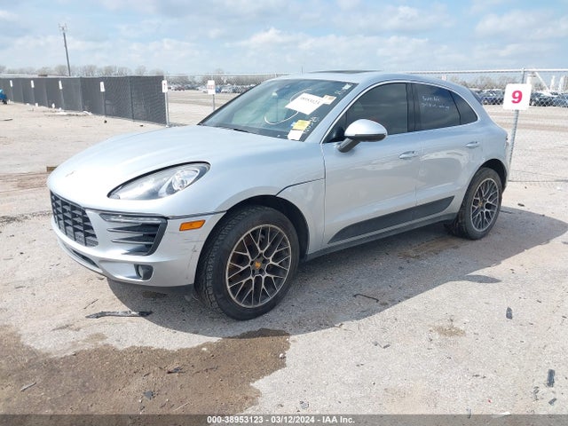 2017 PORSCHE MACAN WP1AB2A57HLB10072 Photo 1