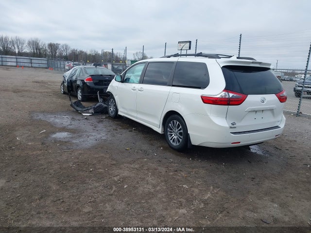 Toyota SIENNA XLE 2020 5TDYZ3DCXLS045074 Image 3