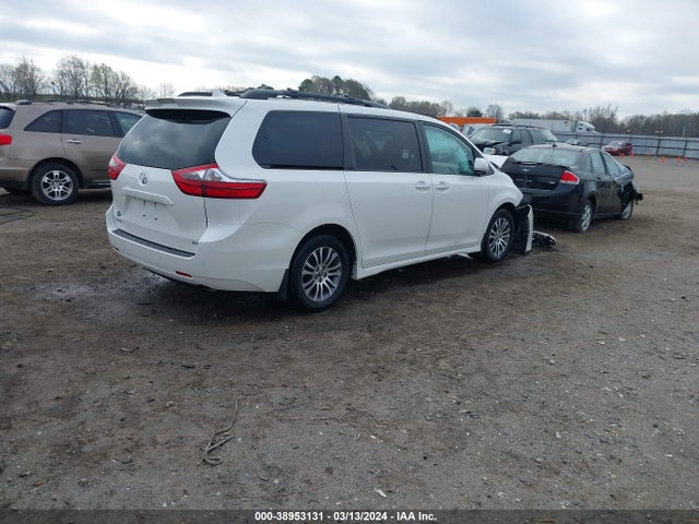 Toyota SIENNA XLE 2020 5TDYZ3DCXLS045074 Image 4