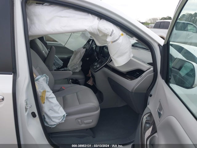 Toyota SIENNA XLE 2020 5TDYZ3DCXLS045074 Image 5