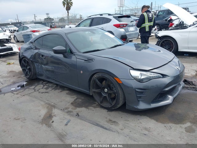 Toyota 86 2020 JF1ZNAA15L8753024 Image 1