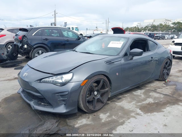 Toyota 86 2020 JF1ZNAA15L8753024 Image 2