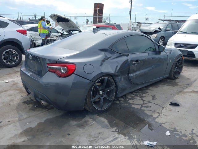 Toyota 86 2020 JF1ZNAA15L8753024 Image 4